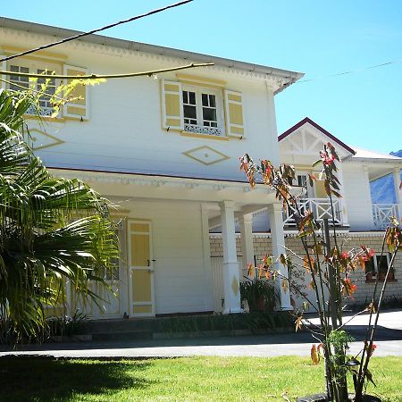 Le Cimendef Bed & Breakfast Salazie Exterior photo